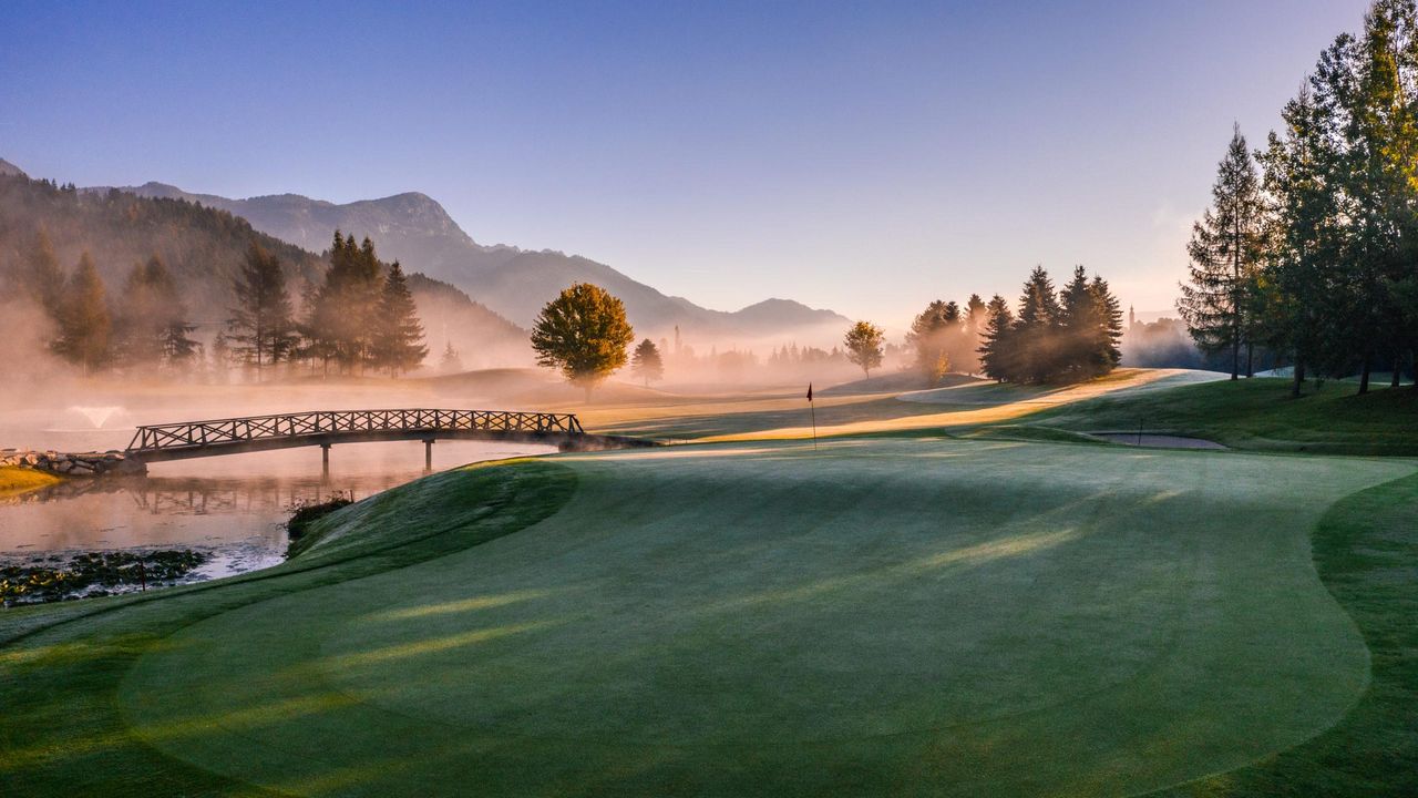PREMIUM GOLFCLUB MEMBERSHIP -20% aug Greenfee PREMIUM GOLFCLUB MEMBERSHIP -20% aug Greenfee